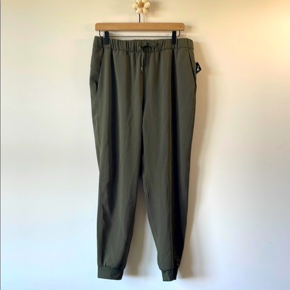 Green Jogger Pants with Elastic Waistband and Tapered Legs - Picture 1 of 7